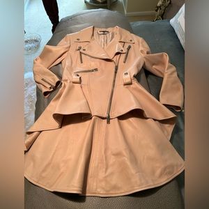 🌸Alexander McQueen Peplum Leather Peplum Biker Jacket🌸🌺🌸